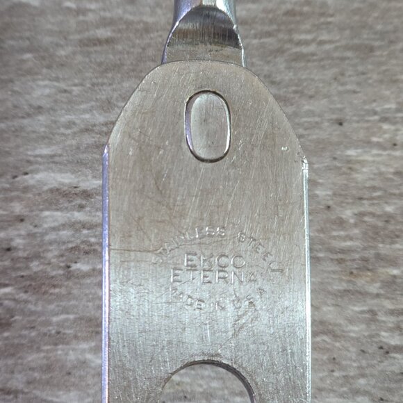Ekco Eterna Carving Fork/Meat Fork Shaft Wood Handle 13” Long Vtg Kitchen USA - Picture 5 of 7